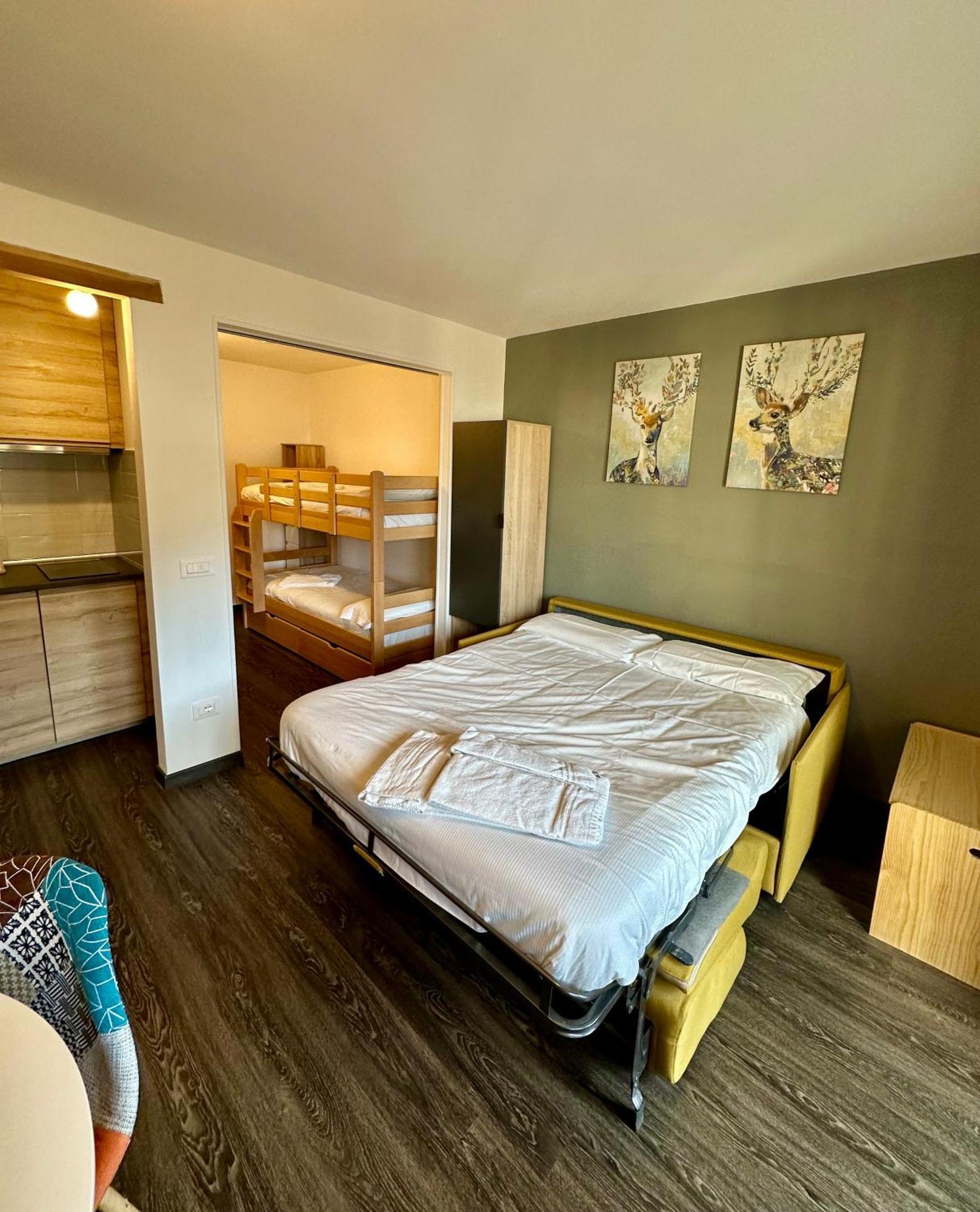 Stay In Cervinia Deluxe Apartment Breuil-Cervinia Bagian luar foto